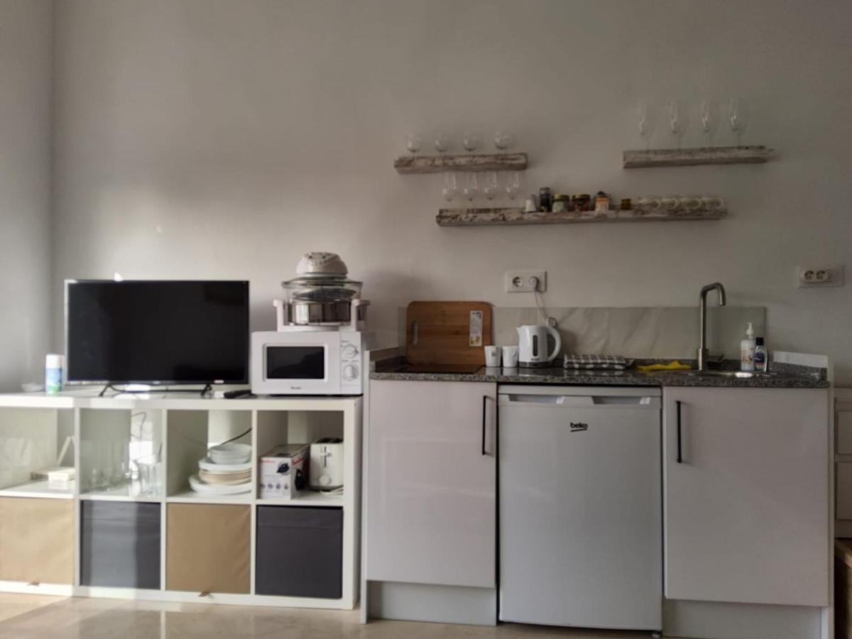 Tranquility Studio Apartment มาลากา ภายนอก รูปภาพ